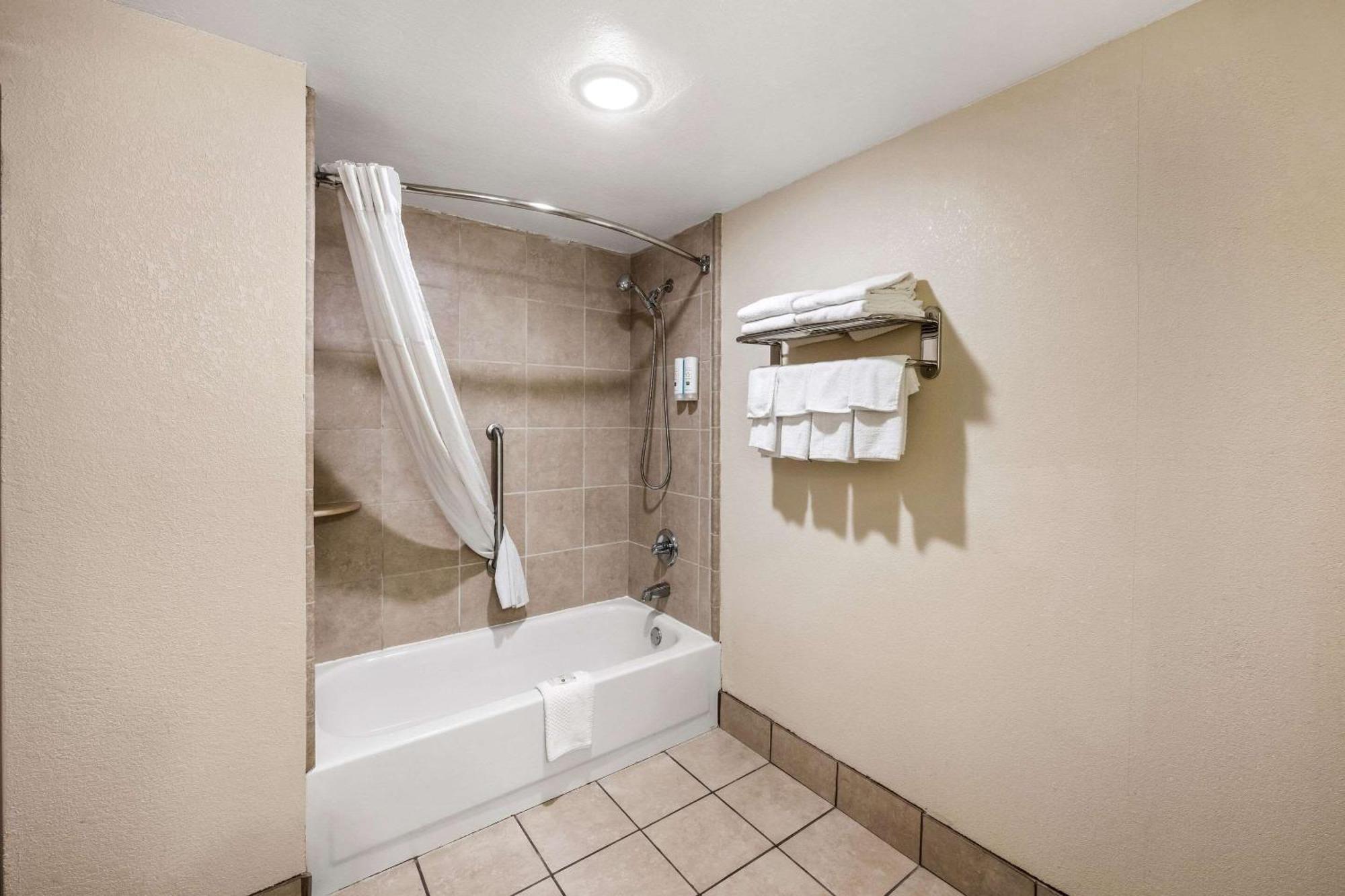 Quality Inn I-81 Exit 23 Bulls Gap Extérieur photo